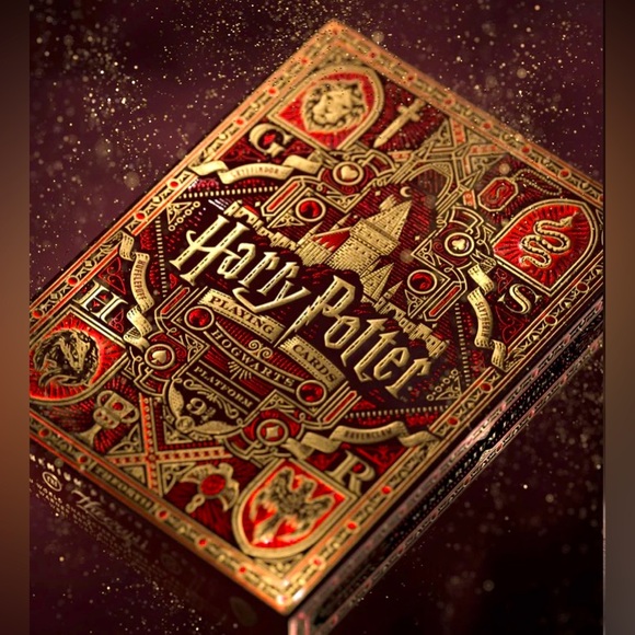 Harry Potter Premium Deck of Playing Cards (new in original packaging) - Picture 1 of 4
